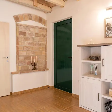 In Najevi With Private Swimming Pool, Be Inside Or Outside Feriehus